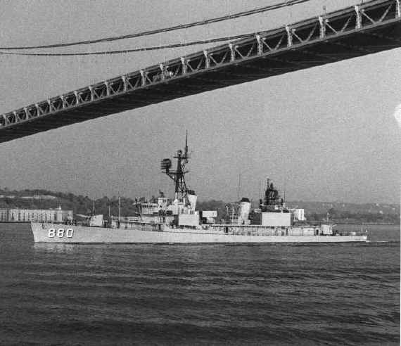 The 880 at Staten Island Varanzano Bridge, 1975